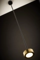 pol_pl_Lampa-wiszaca-reflektor-nowoczesna-BAR-1-L-czarny_zloty-mosiadzowany-41645-wys-113-cm-15322_13.webp